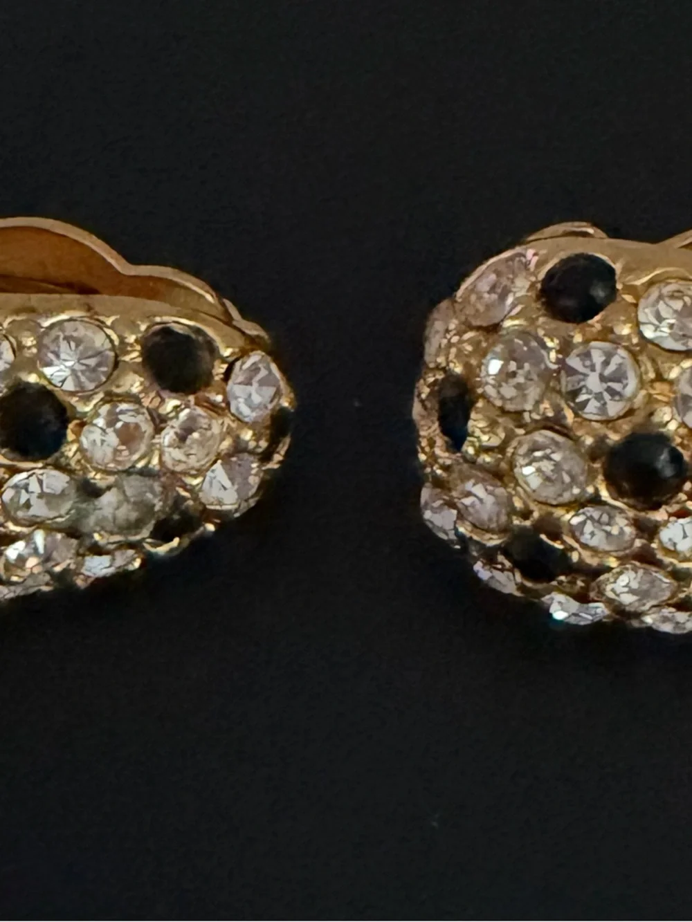 Vintage Kenneth Jay Lane Gold-Tone Crystal Clip-On Earrings Excellent Condition. - Picture 2 of 6